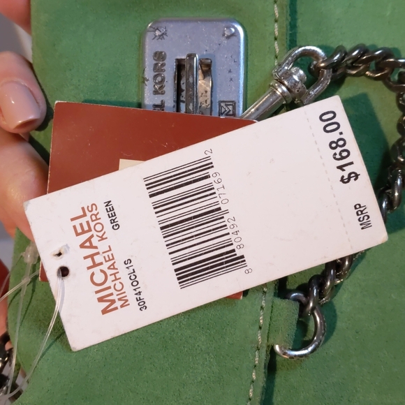 Micheal Kors Green Shoulder Bag - Picture 5 of 9